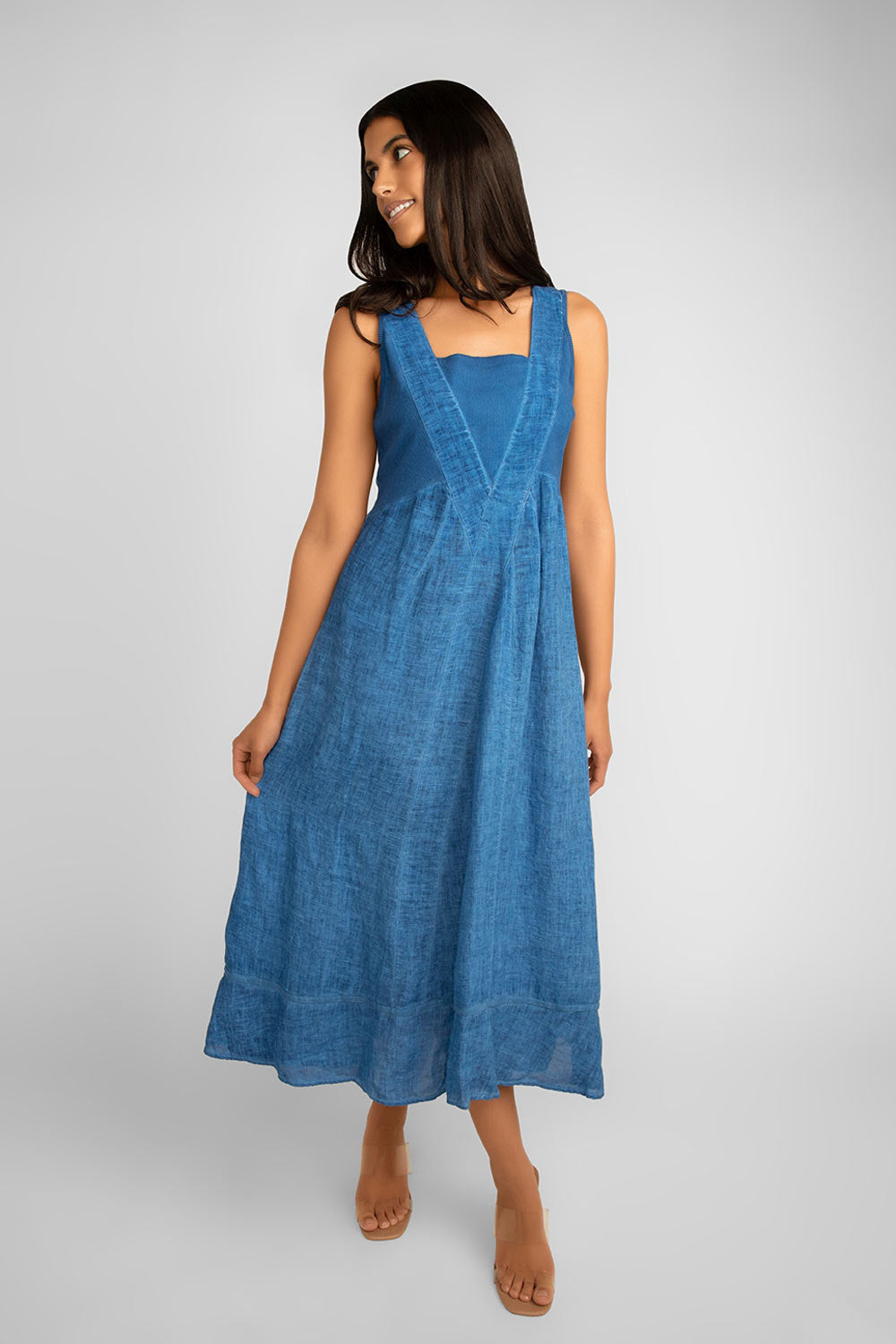 Carre Noir (6807) Sleeveless Square Neck Garment Dye Linen Dress in Blue
