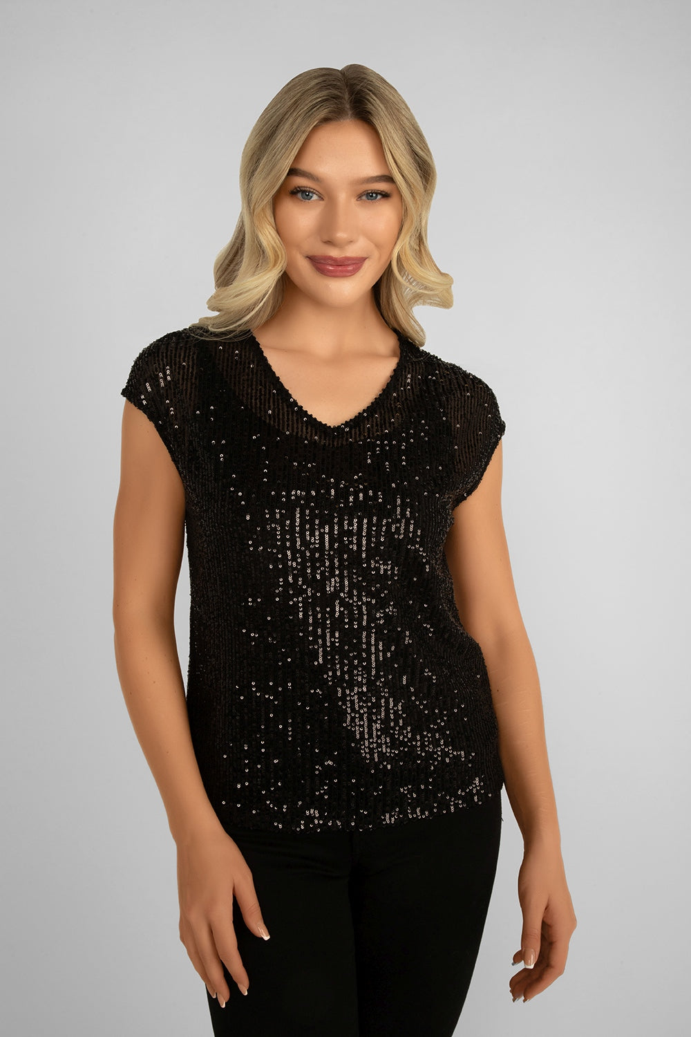 Women's Clothing FRANK LYMAN (234249) Cap Sleeve Sequin Top in BLACK