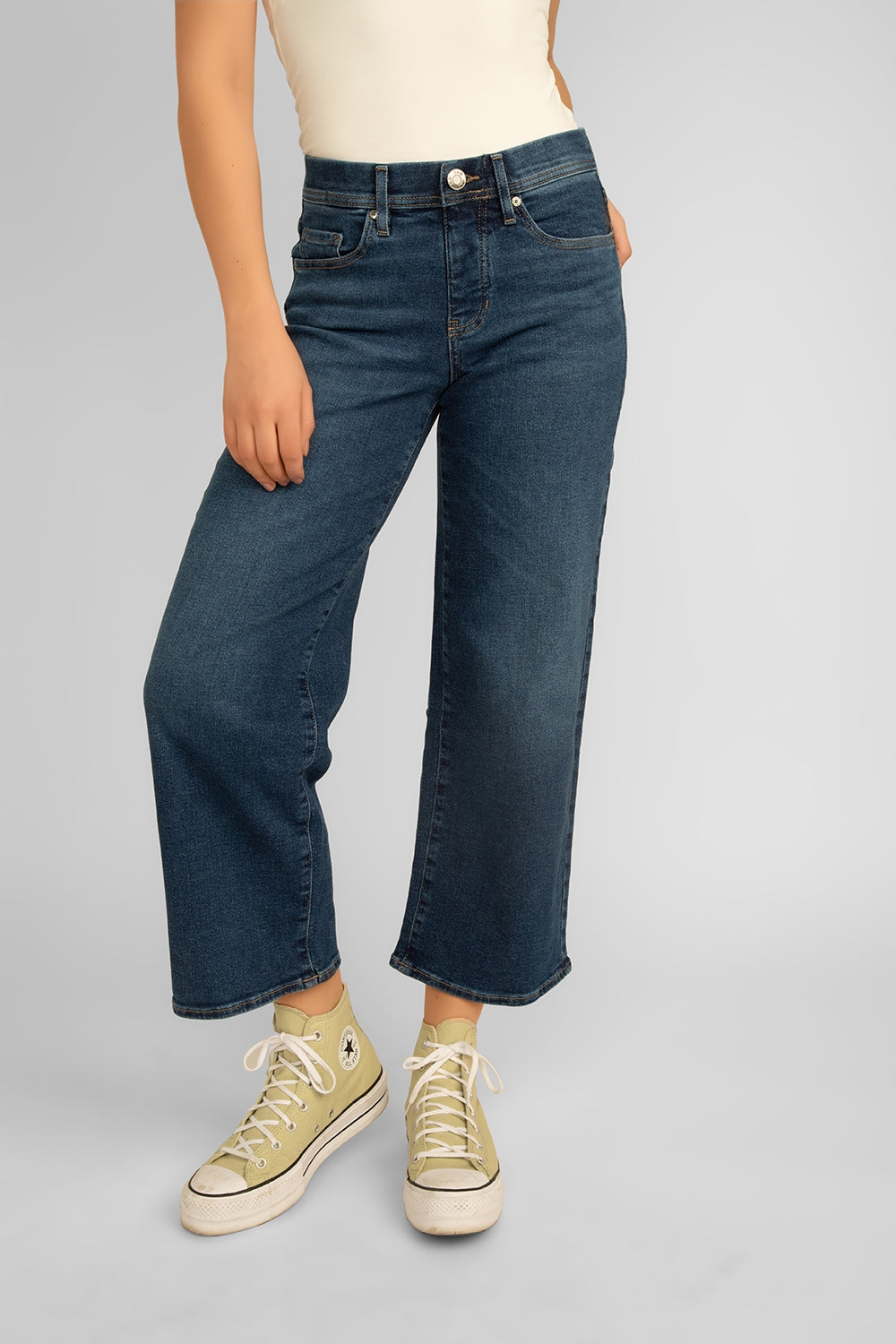 JAG - Jag Carter Mid Rise Girlfriend Jeans - Women's Clothing & Accessories 