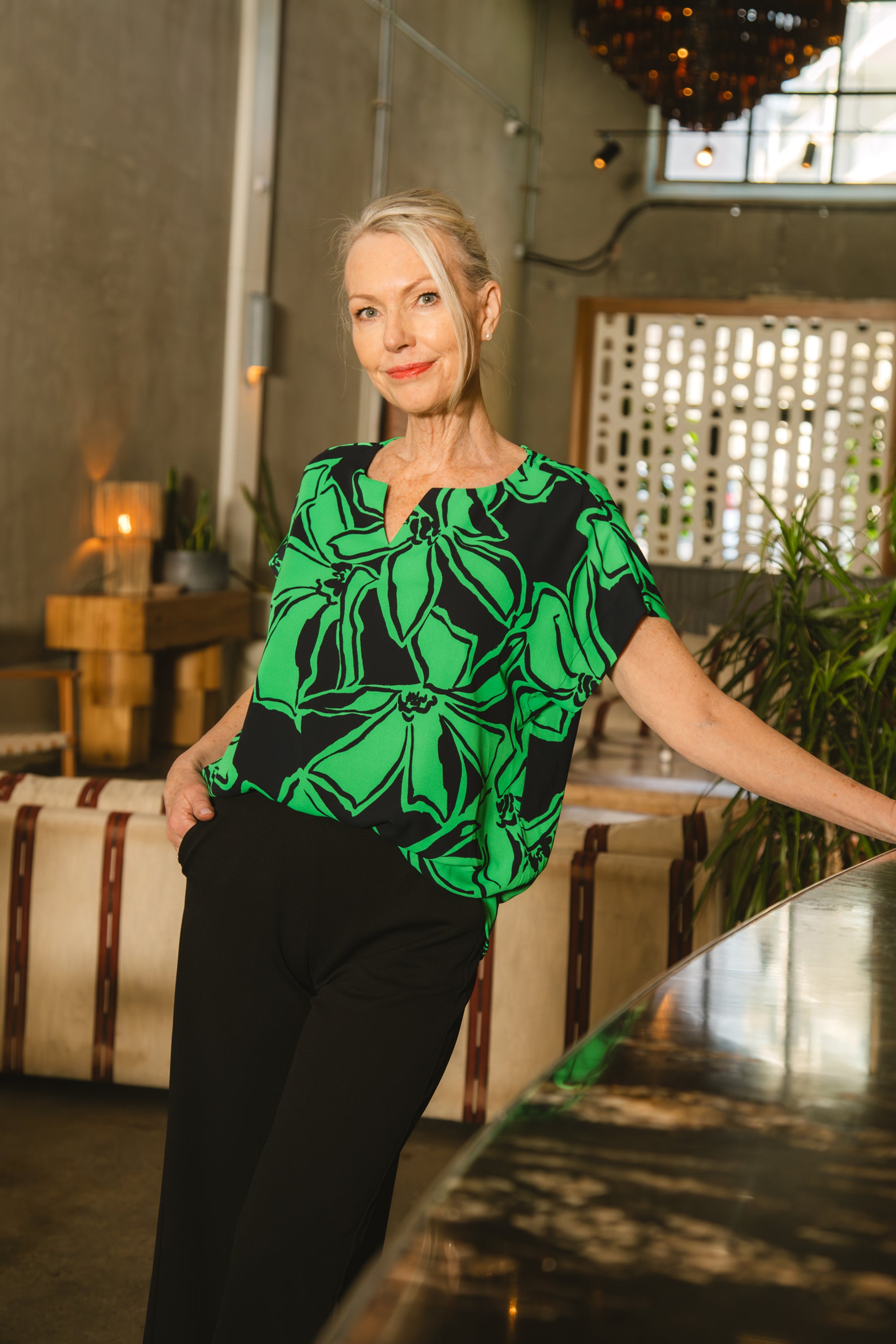 Joseph Ribkoff Women's Green and Navy Printed Short Sleeve Top with Soya Concept Pull-on Wide Leg Pants in Black