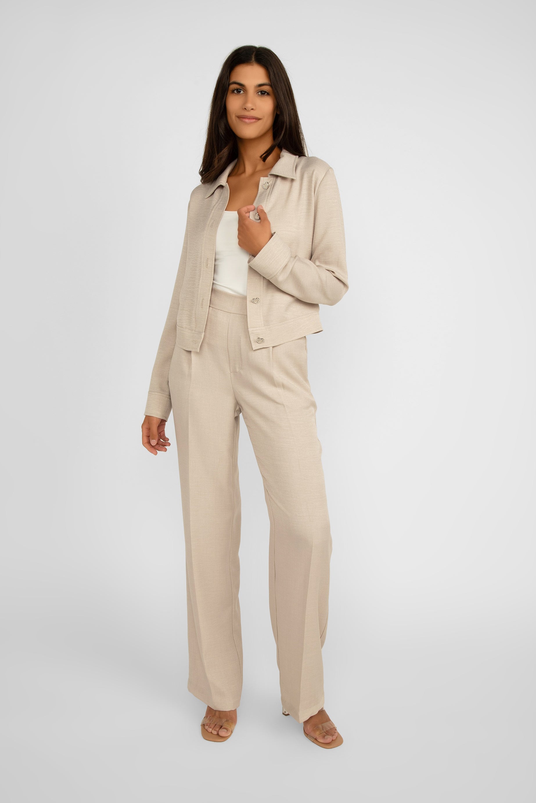 Frank Lyman (246337) Women's Long Sleeve, Button Front, Cropped Jacket with Collar in Oatmeal beige