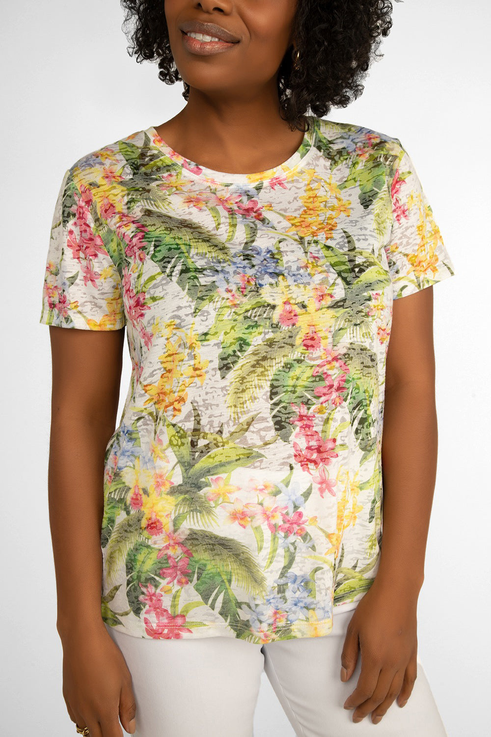 Carre Noir (6967) women's Short Sleeve Tropical Floral Printed T-shirt
