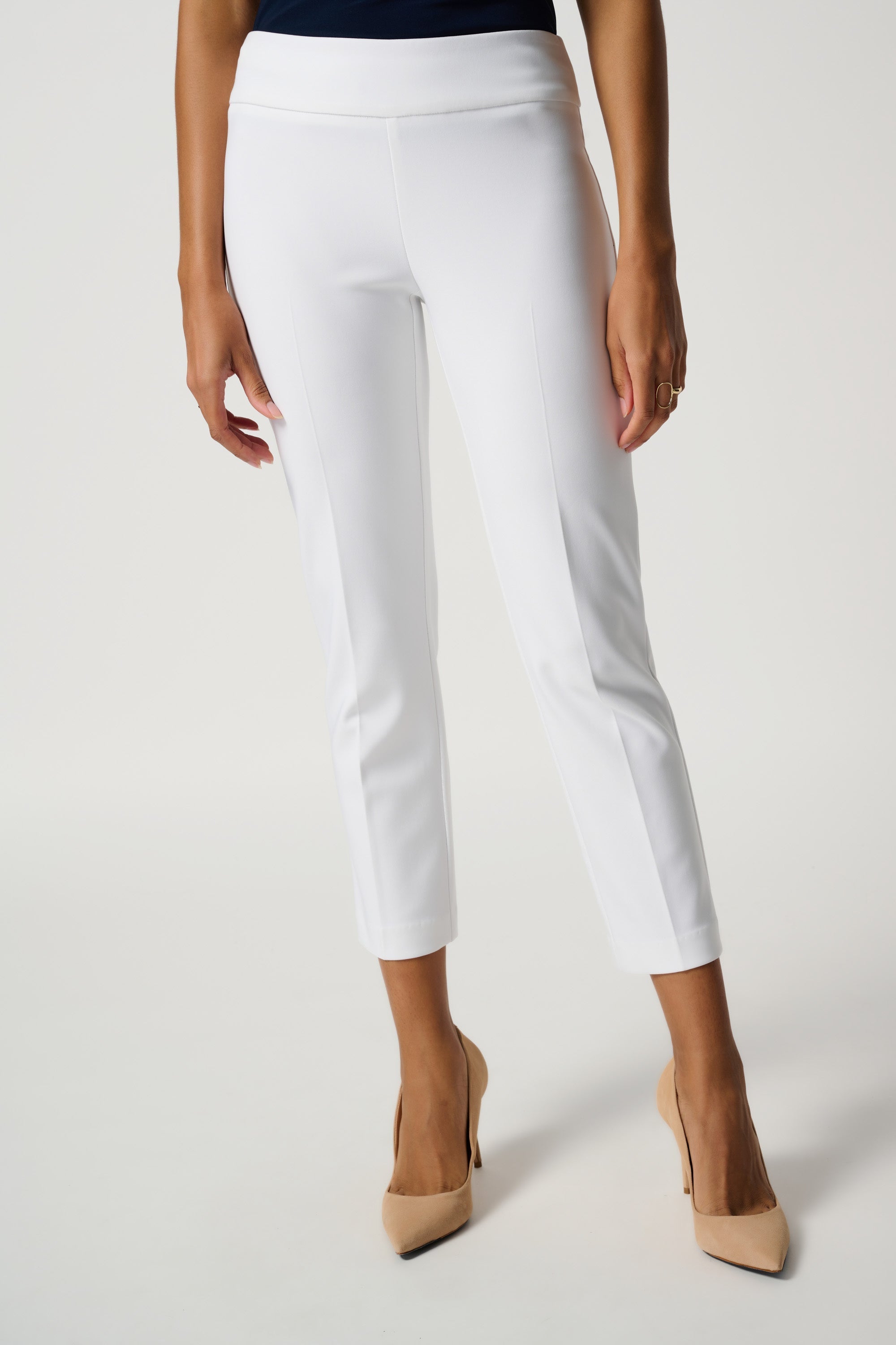 Classic Cropped Pant - The Essentials