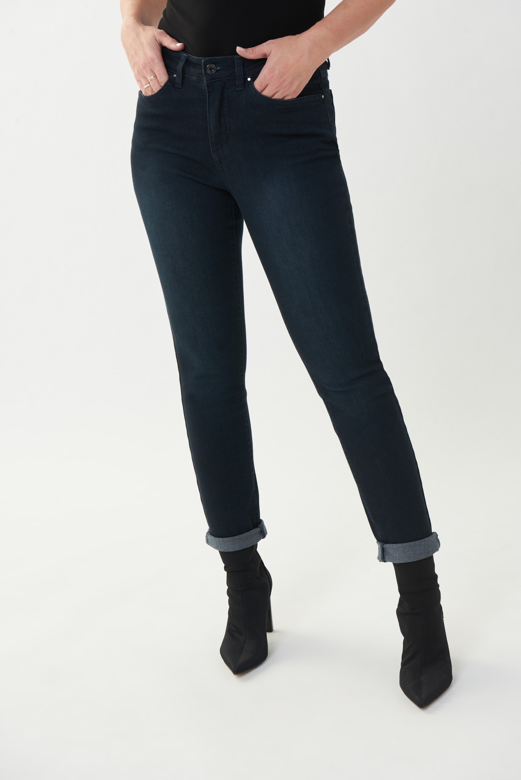 Cropped 5 Pocket Jeans