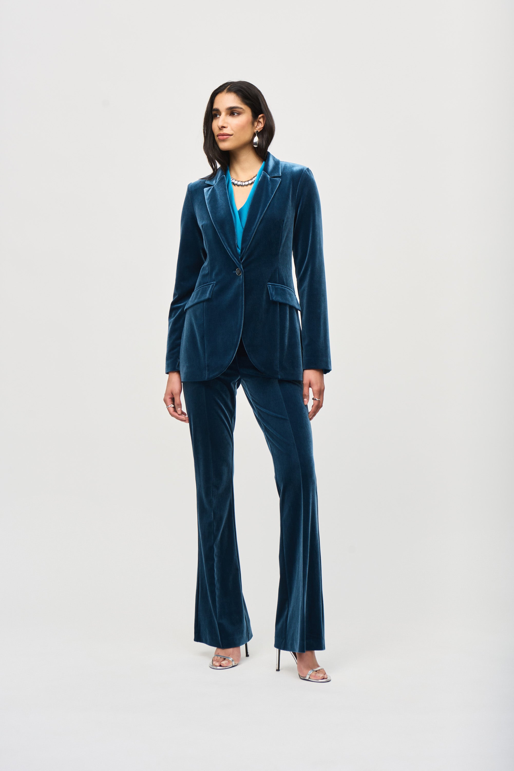 Joseph Ribkoff (243286) Women's Long Sleeve Tailored Velvet Blazer in Nightfall Blue