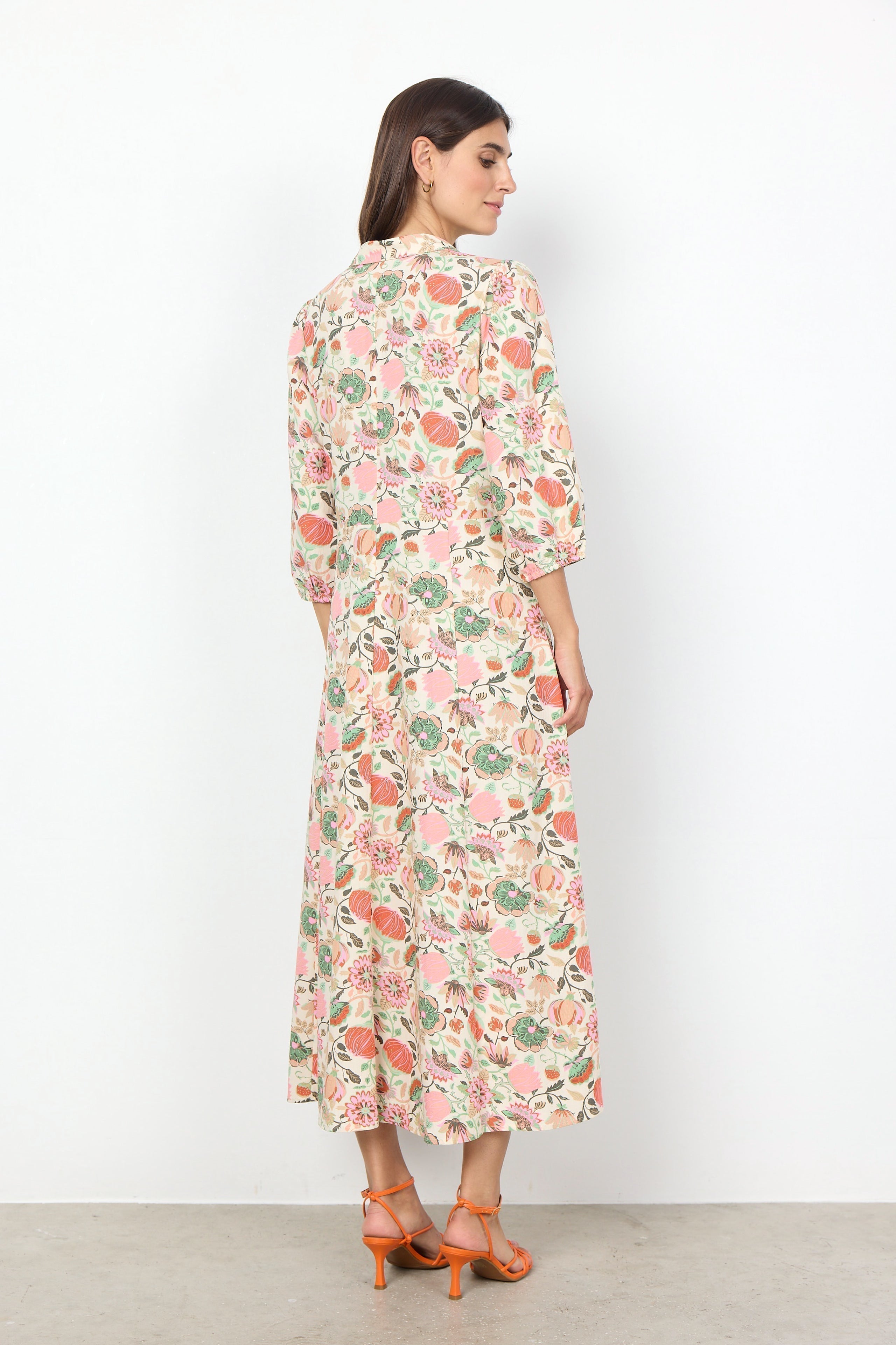 Soya Concept (40580) Women's Graphic Floral 3/4 Sleeve Shirt Midi Dress in Peach, pink and green floral print over a cream background