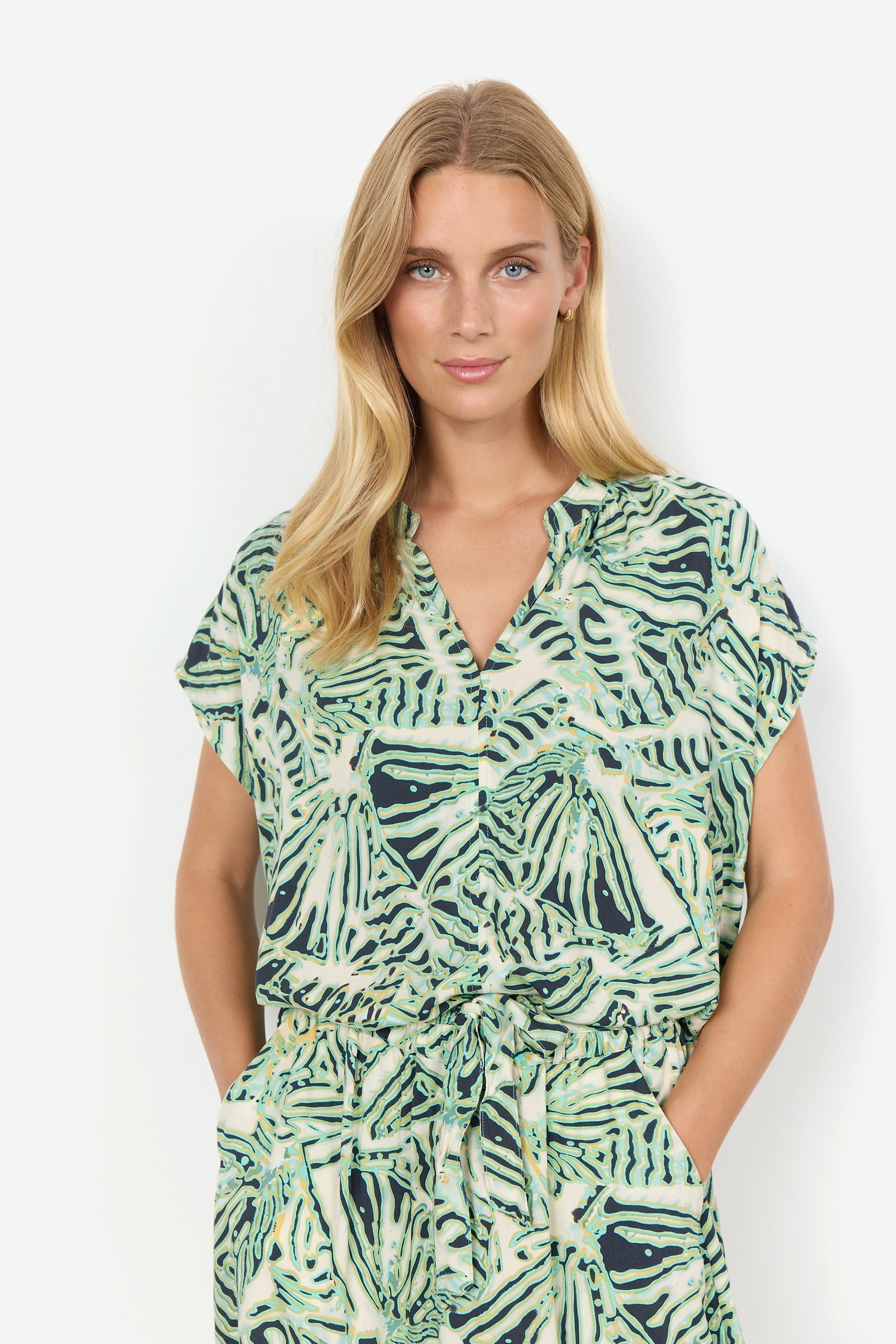 Short Sleeve Aqua  Print Blouse