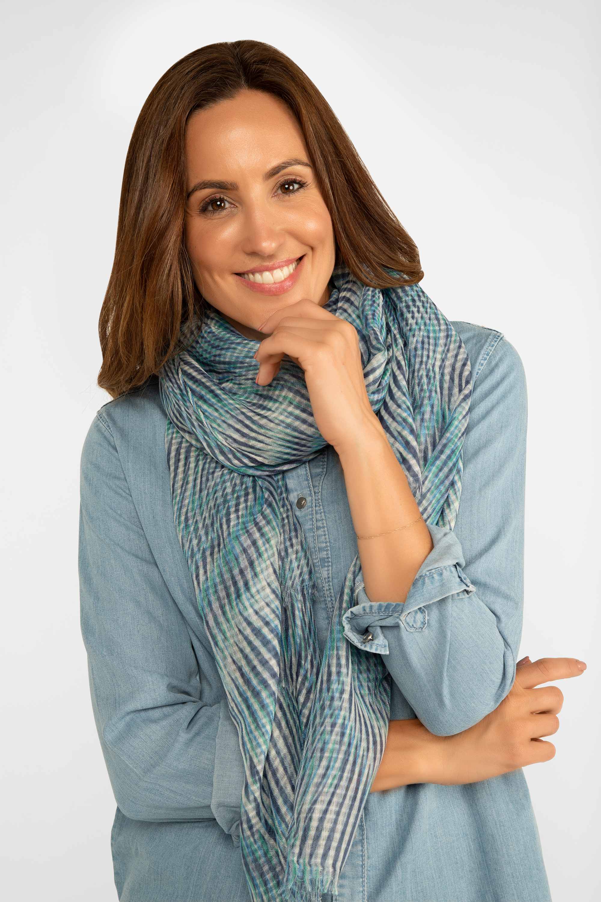 Echo (EN1392) Women's Blue Wave Wrap Scarf in a Blue Geometric Pint