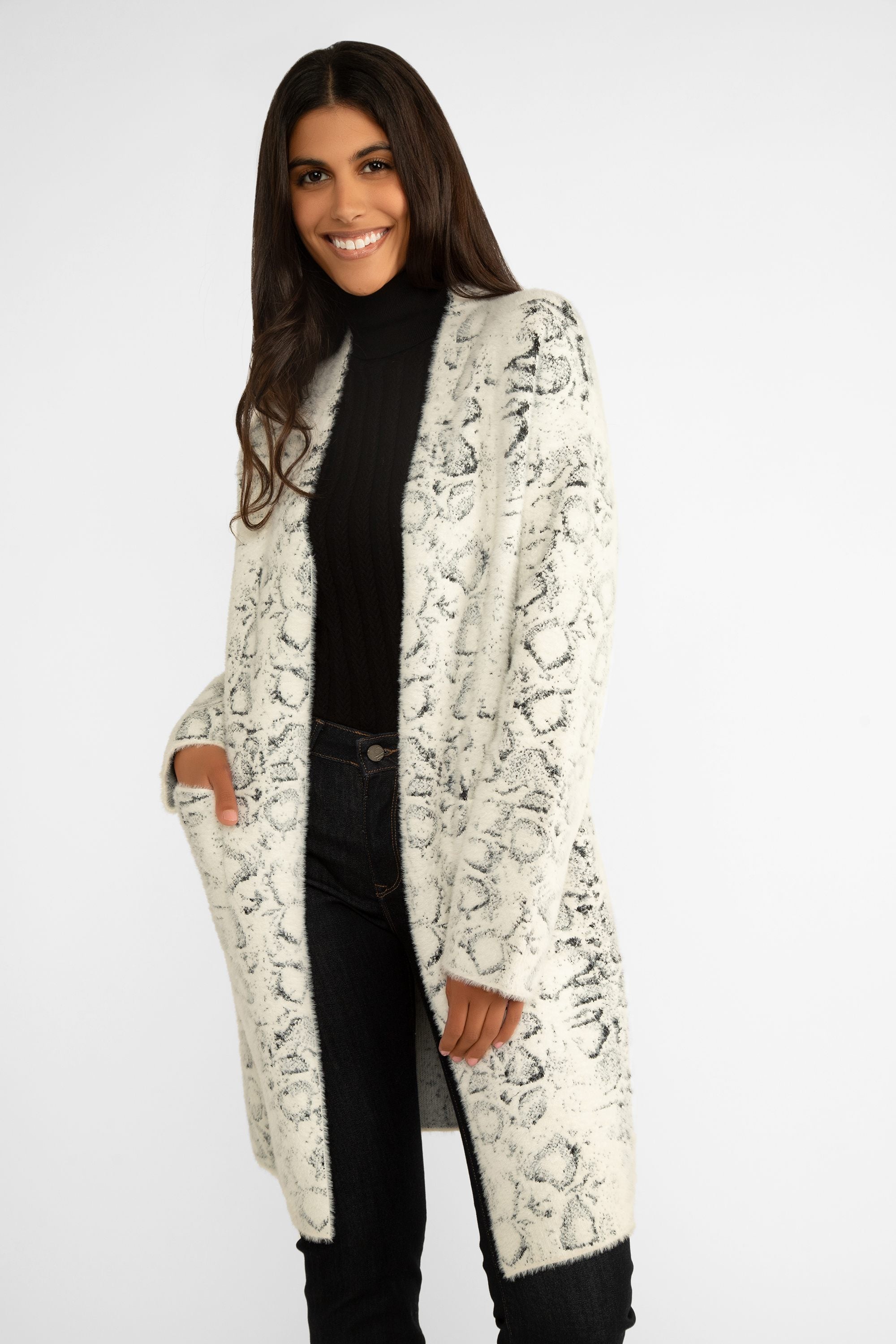 Carre Noir (7611) Women's Long Sleeve Long Line Open Fuzzy Knit Cardigan in Snowy Animal Print