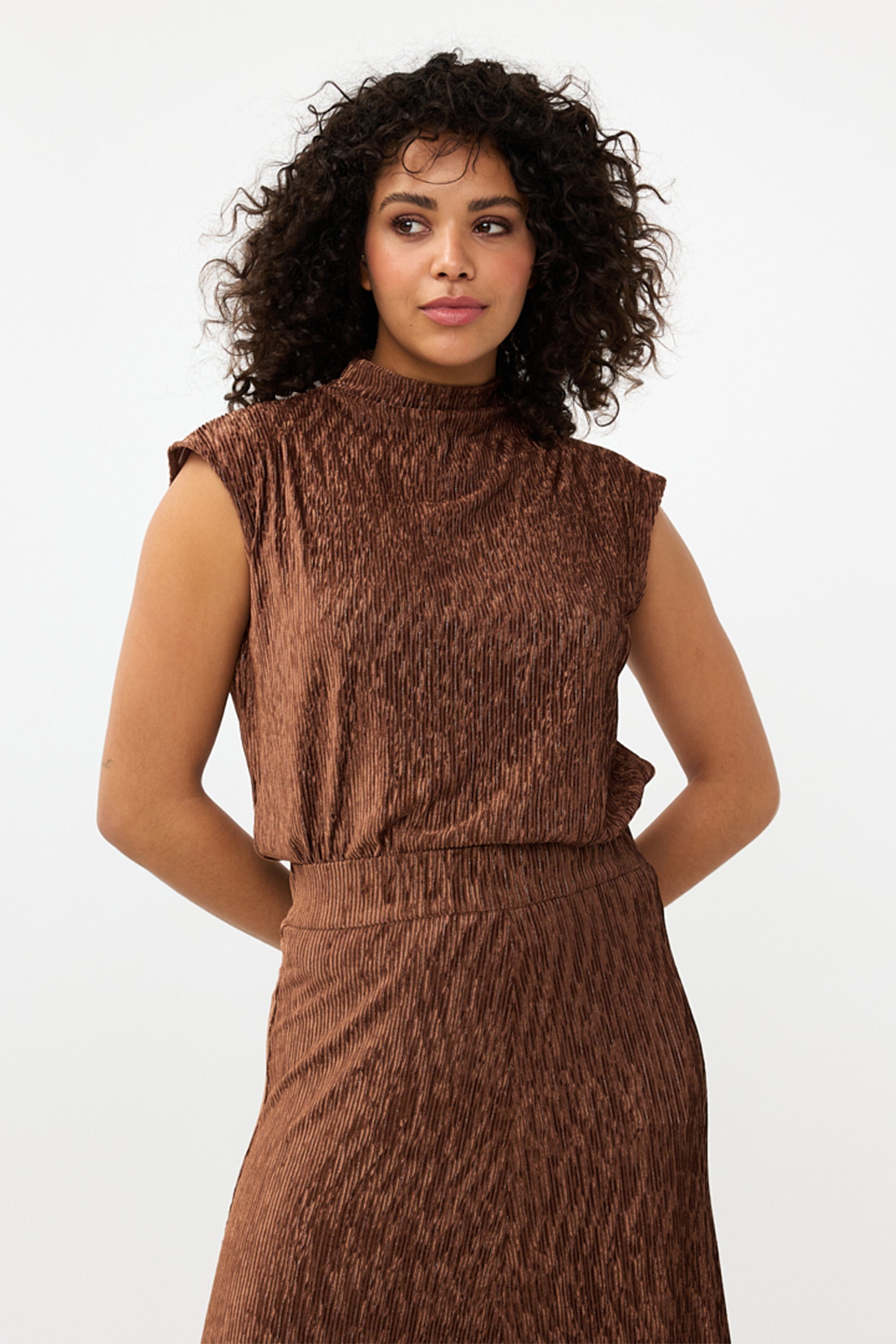 Esqualo (F2405516) Women's Sleeveless Mock Neck Top Made from Textured Velour Fabric in Brandy Brown