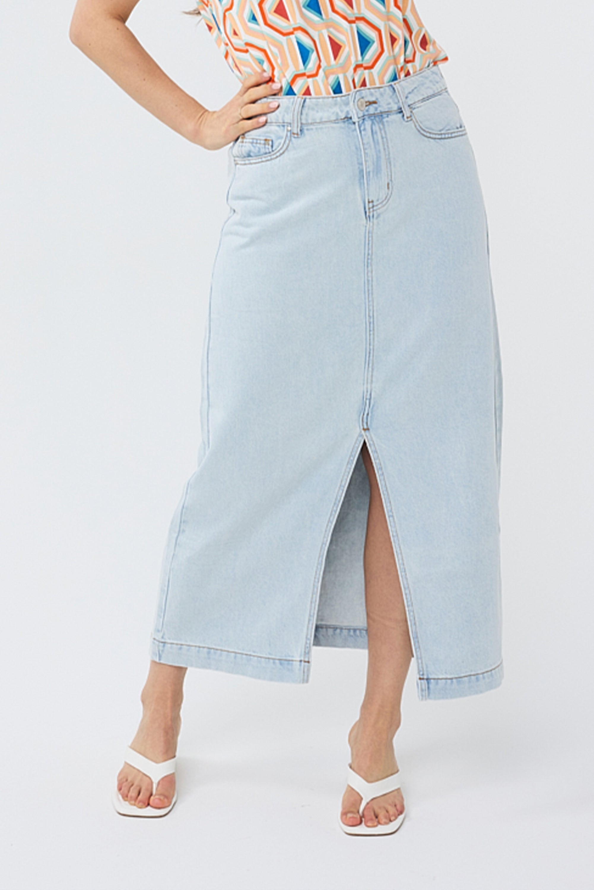 Front view of Esqualo (HS2412210 Women's 5-Pocket Denim Midi Skirt in Light Blue Wash