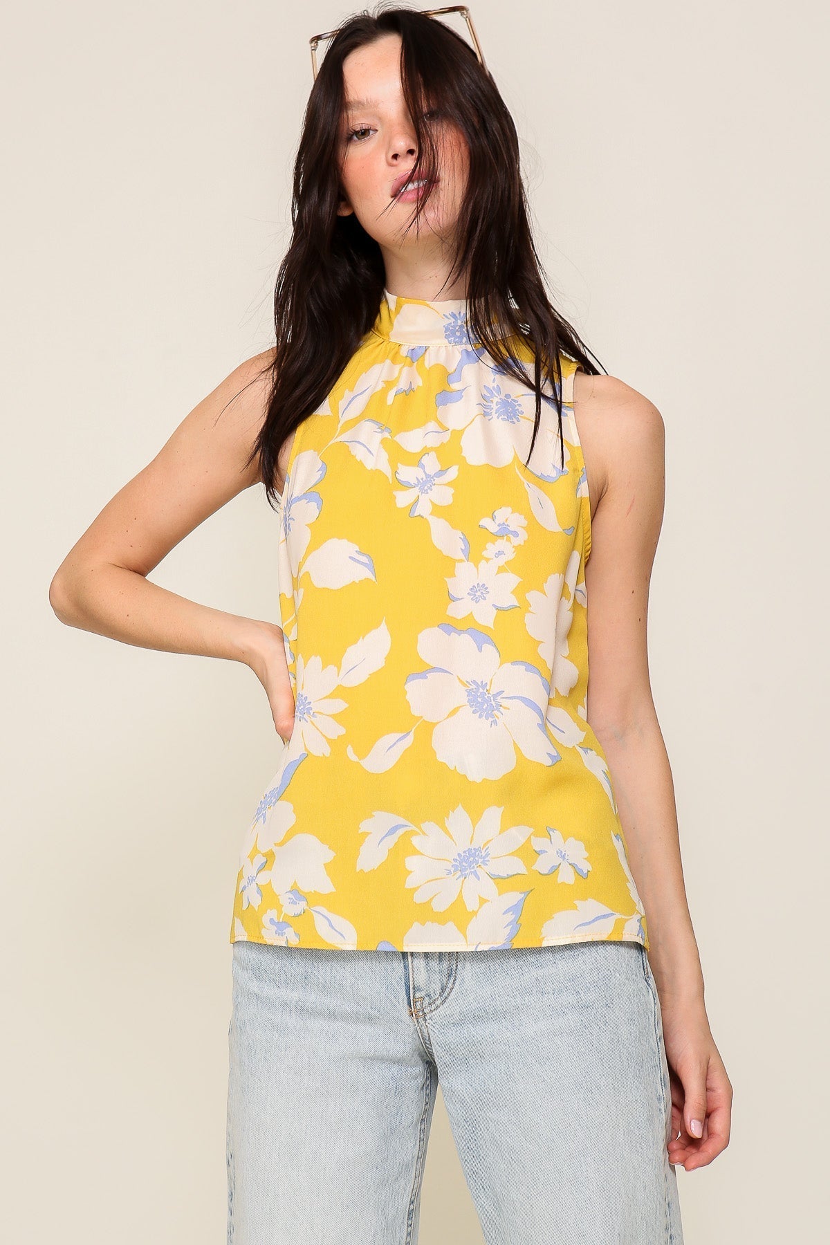 Timing (MN9462R23) Women's Sleeveles High Neck Floral Print Sleeveless Top in Yellow and Cream print