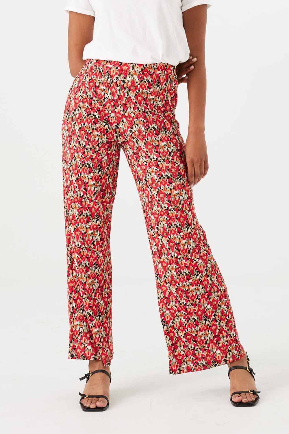 Garcia (O40115) Women's Pull On High Rise Wide Leg Printed Pants in Lush Pink Ditsy Floral