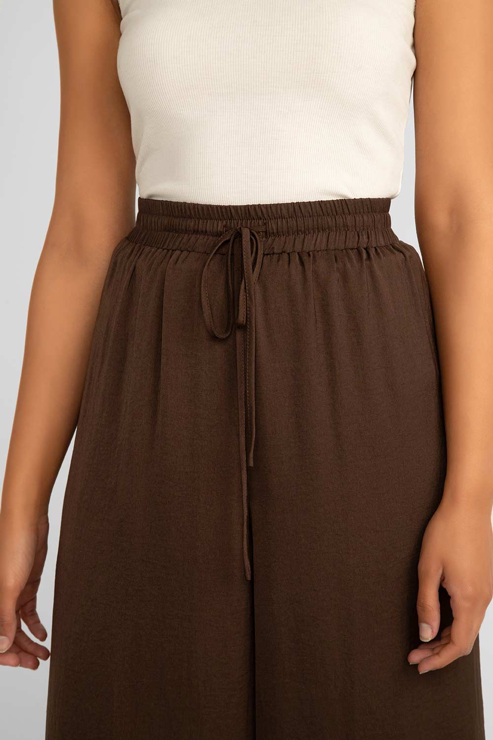 Front close up of Renuar Clothing (R10070-248) Women's Pull On Wide Leg Airflow Plazzo Pants in Chocolate Brown