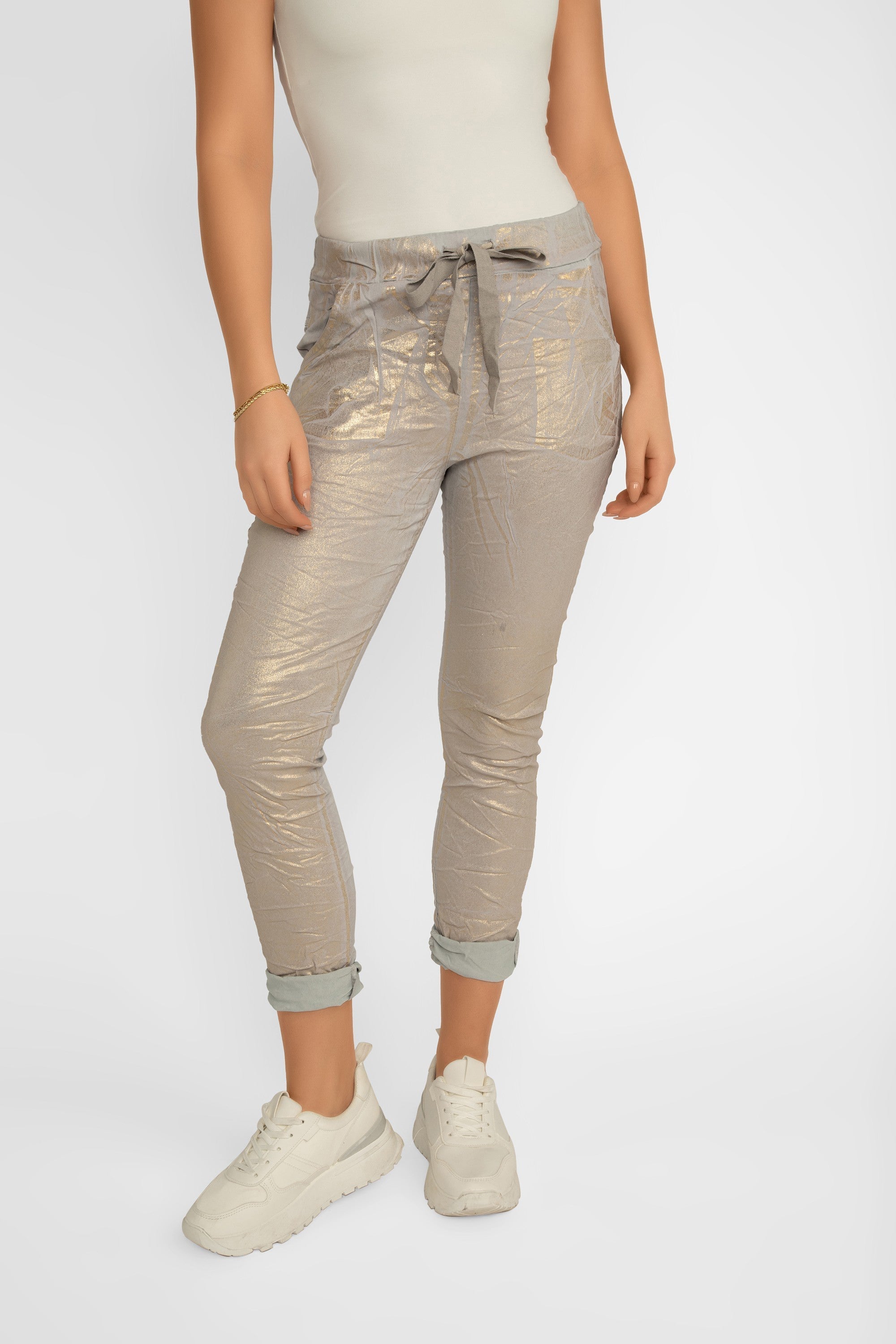 Front view of Bell Amore (21258) Women's Cropped Slim Fit, Metallic Coated Pull On Pants with Pockets in Light Grey with Gold foil