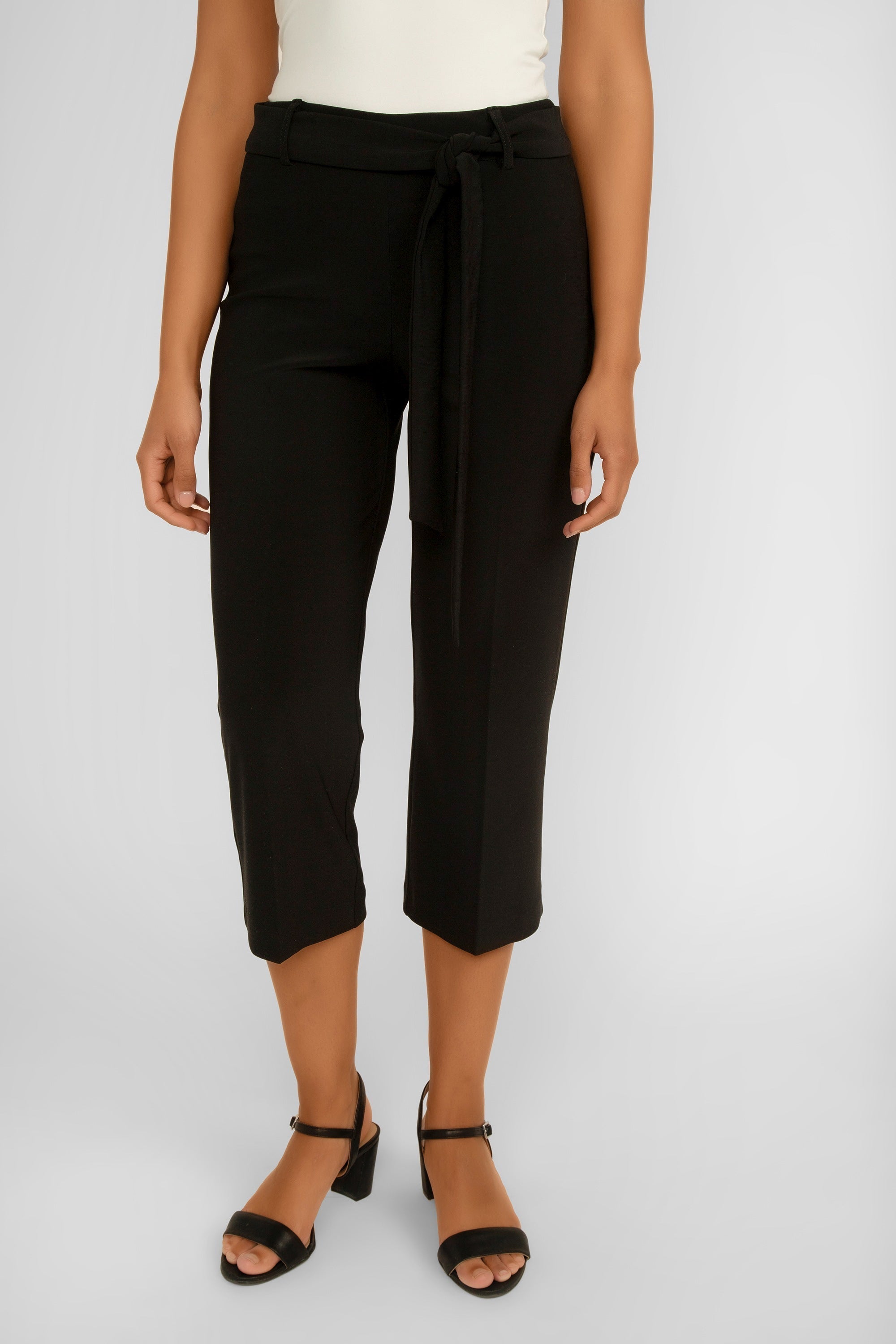 Joseph Ribkoff (241071) Women's Bonded Silky Knit, Cropped Pull On Culotte Pants in Black]