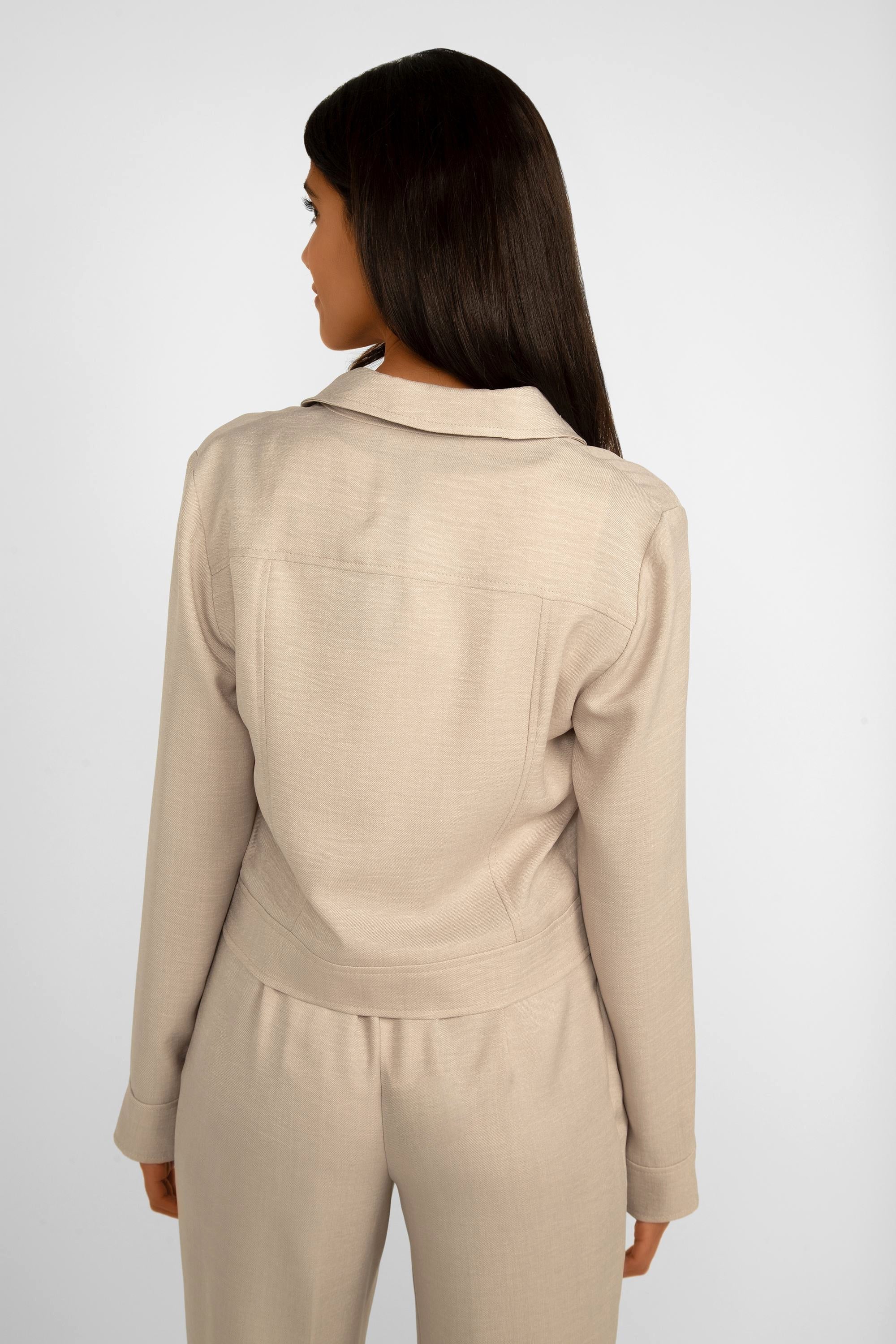 Frank Lyman (246337) Women's Long Sleeve, Button Front, Cropped Jacket with Collar in Oatmeal beige