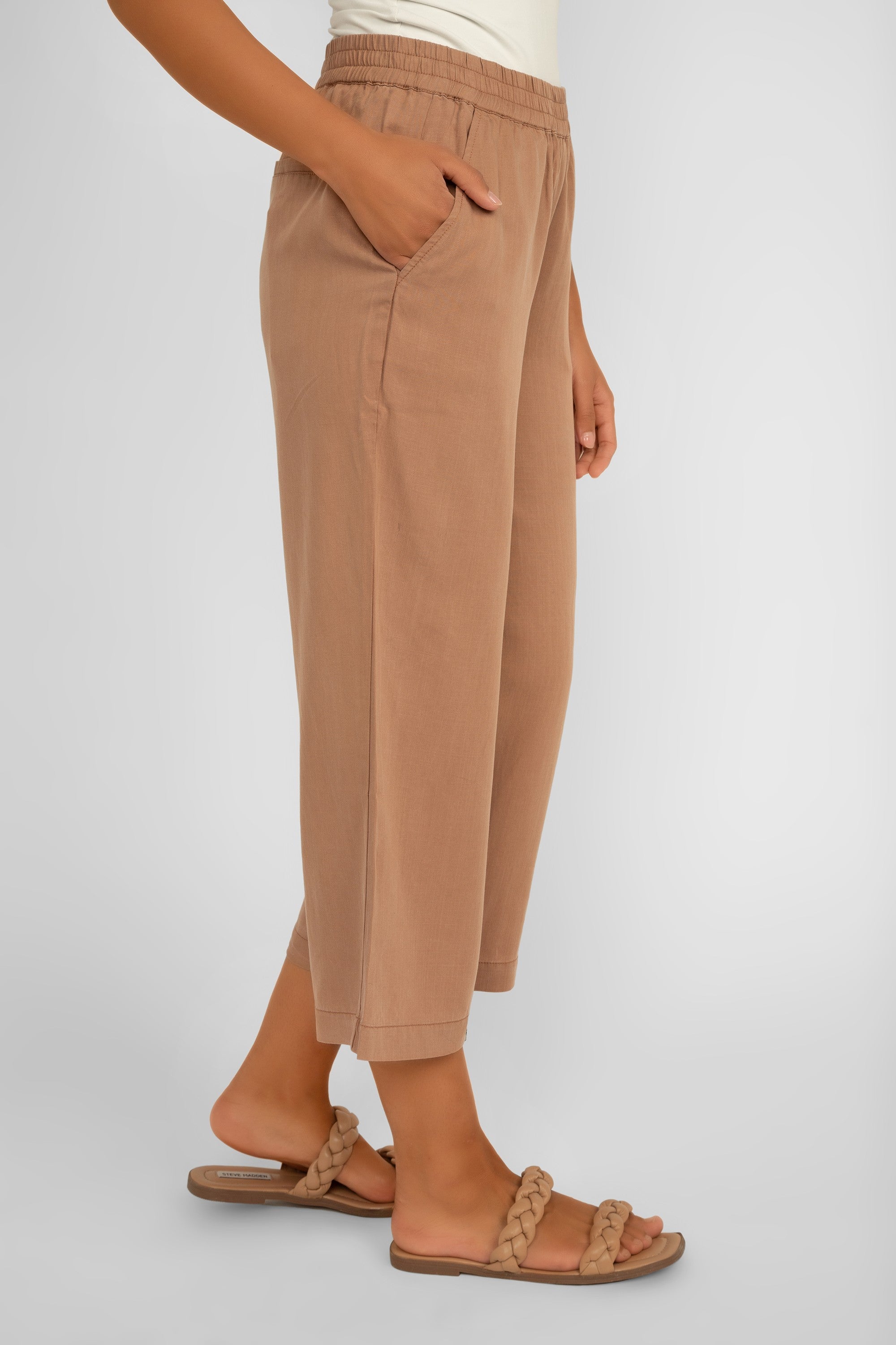 Renuar Clothing (R8089-E2142) Women's Cropped Wide Leg Pull-On Tencel Pants in Walnut Brown