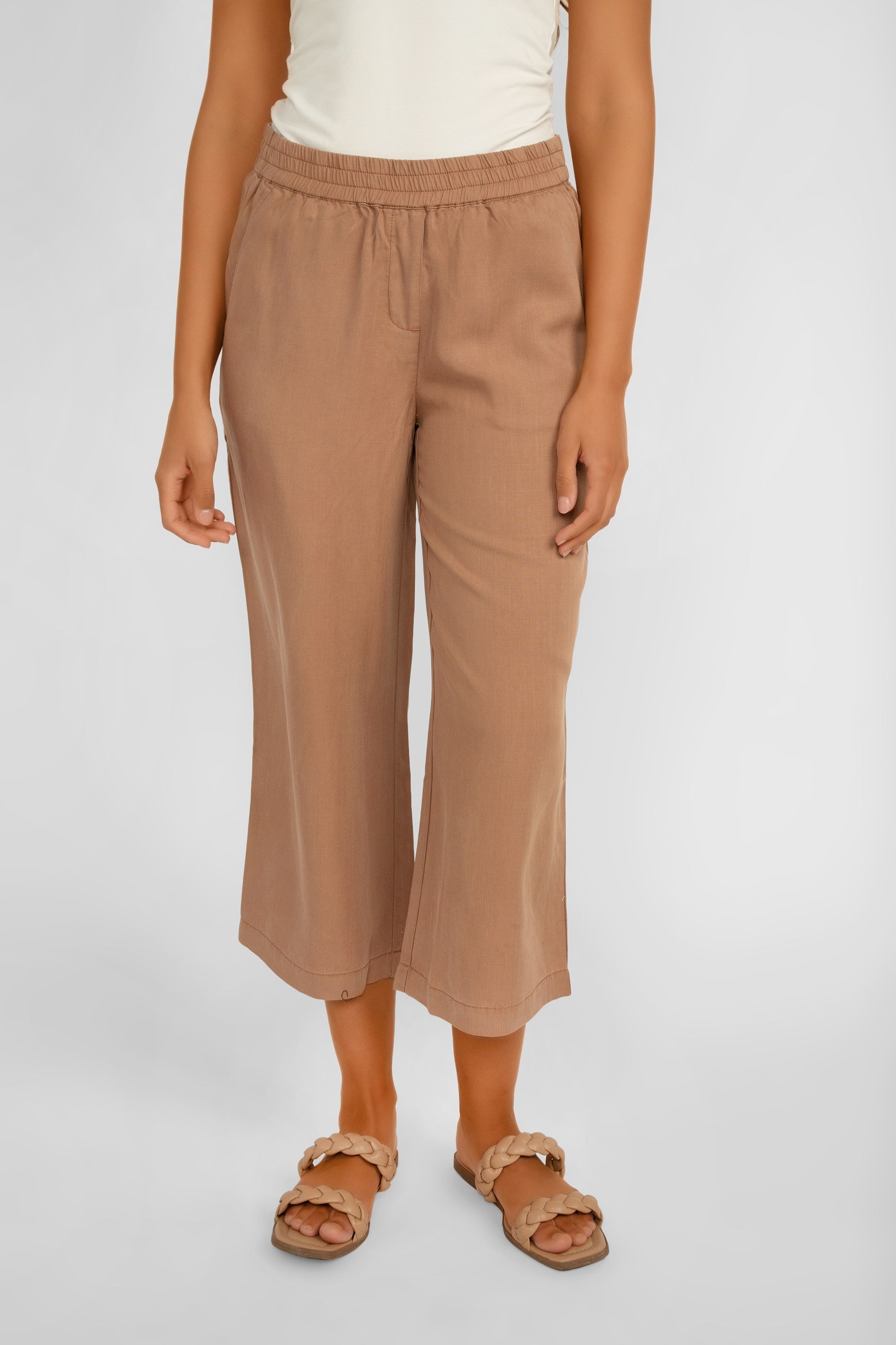 Renuar Clothing (R8089-E2142) Women's Cropped Wide Leg Pull-On Tencel Pants in Walnut Brown